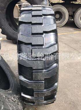 18.4-28 R4花纹 两头忙装载机轮胎 工程机械轮胎