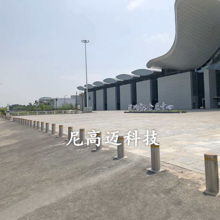 增城学校不锈钢全自动升降柱电动液压路桩防撞柱挡车地桩遥控伸缩