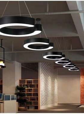 led办公室吊灯C形办公灯商超健身房方通灯工业风拼接灯极简工业风