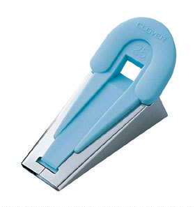 CLOVER #22115 双重制带器 25mm  可乐牌