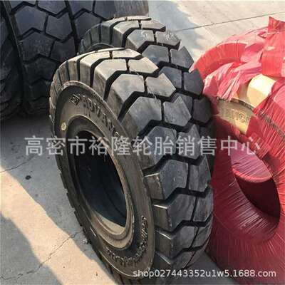 销售 8.25-15OB502NHS实心轮胎7.00-12叉车扒渣机9.00-16 28x9-15