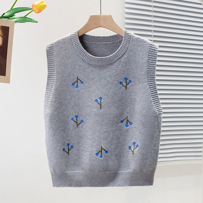 马甲女2025新款轻奢高级感外穿刺绣圆领针织秋季马甲新款2025无袖