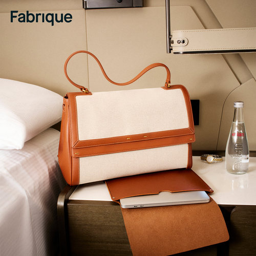 Fabrique纳帕牛皮大容量公文包