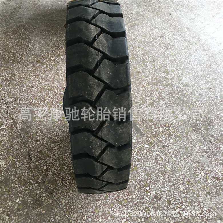 供应叉车轮胎700-12实心轮胎 7.00-12