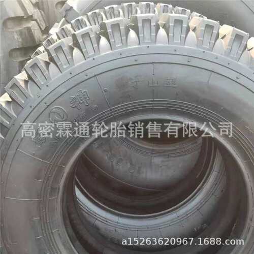 三角工程轮胎10.00-20铲车挖掘机轮胎1000-20尼龙卡车大块花轮胎