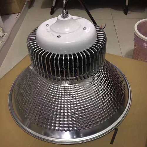 厂家供应150WLED工矿灯 200WLED厂房灯 100WLED工厂灯 LED天棚灯