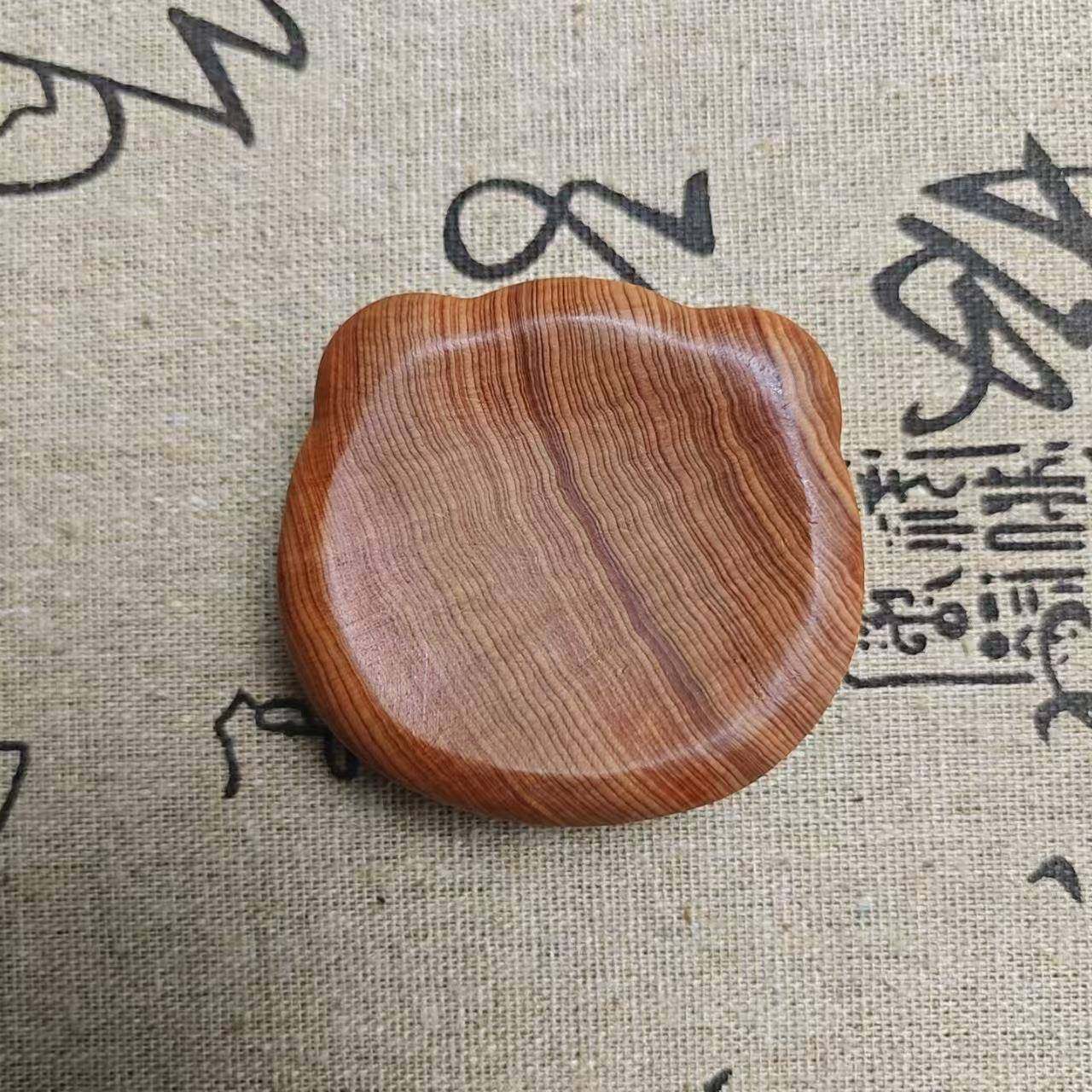 陈化崖柏木雕凹扁可爱熊头创意雕刻把玩件可爱文玩盘玩小摆件