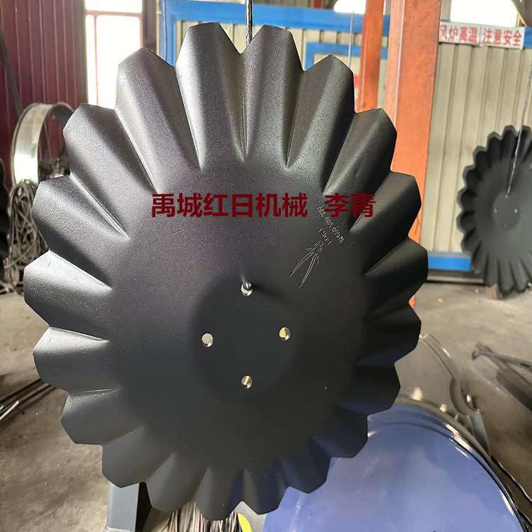 出口东南亚犁片     560*4mm斜波纹耙片    红日供应硼钢犁片