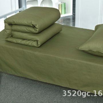 供应绿色棉被训练救灾棉被1.50米*2.00米5斤训练被