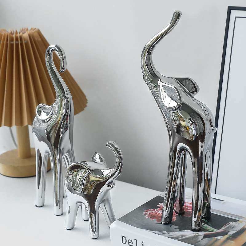 欧式一家三口大象摆件客厅酒柜装饰玄关家居创意电视柜陶瓷工艺品,玩具/童车/益智/积木/模型,遥控车升级件/零配件,淘宝优惠券,粉丝福利购,淘宝优惠卷