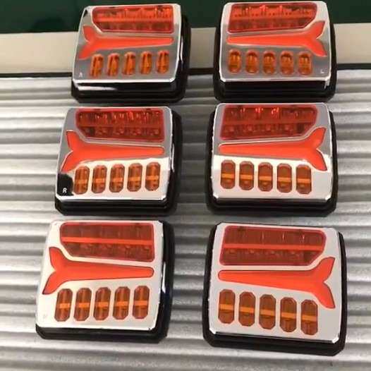 无线汽车尾灯跨境出口转向示宽LED箭头拖车货改装车尾灯12-24V