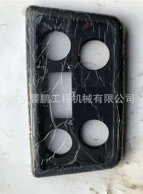 山推推土机160 220 320SD22组合仪表组件（五圆）表盘D2210-00060