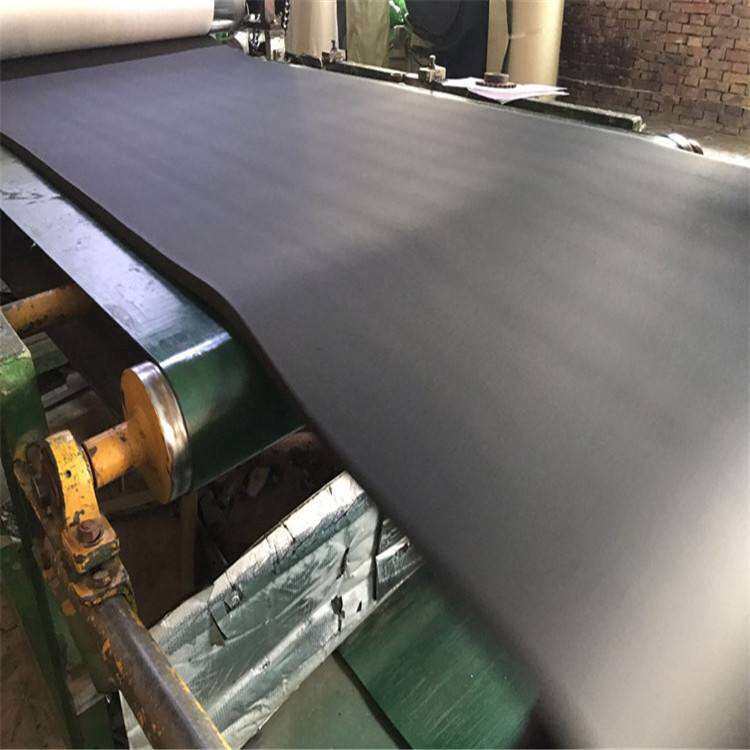 彩色保温橡塑板自粘铝箔贴面橡塑板b2级阻燃橡塑保温材料各种规格