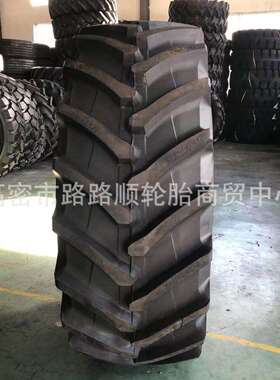 大型拖拉机轮胎520/85R38-42  600/65R28-38 650/75R32 710/70R42
