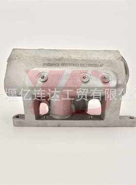 4910285 CCEC重庆康明斯发动机配件机油滤清器座总成 4910285-20