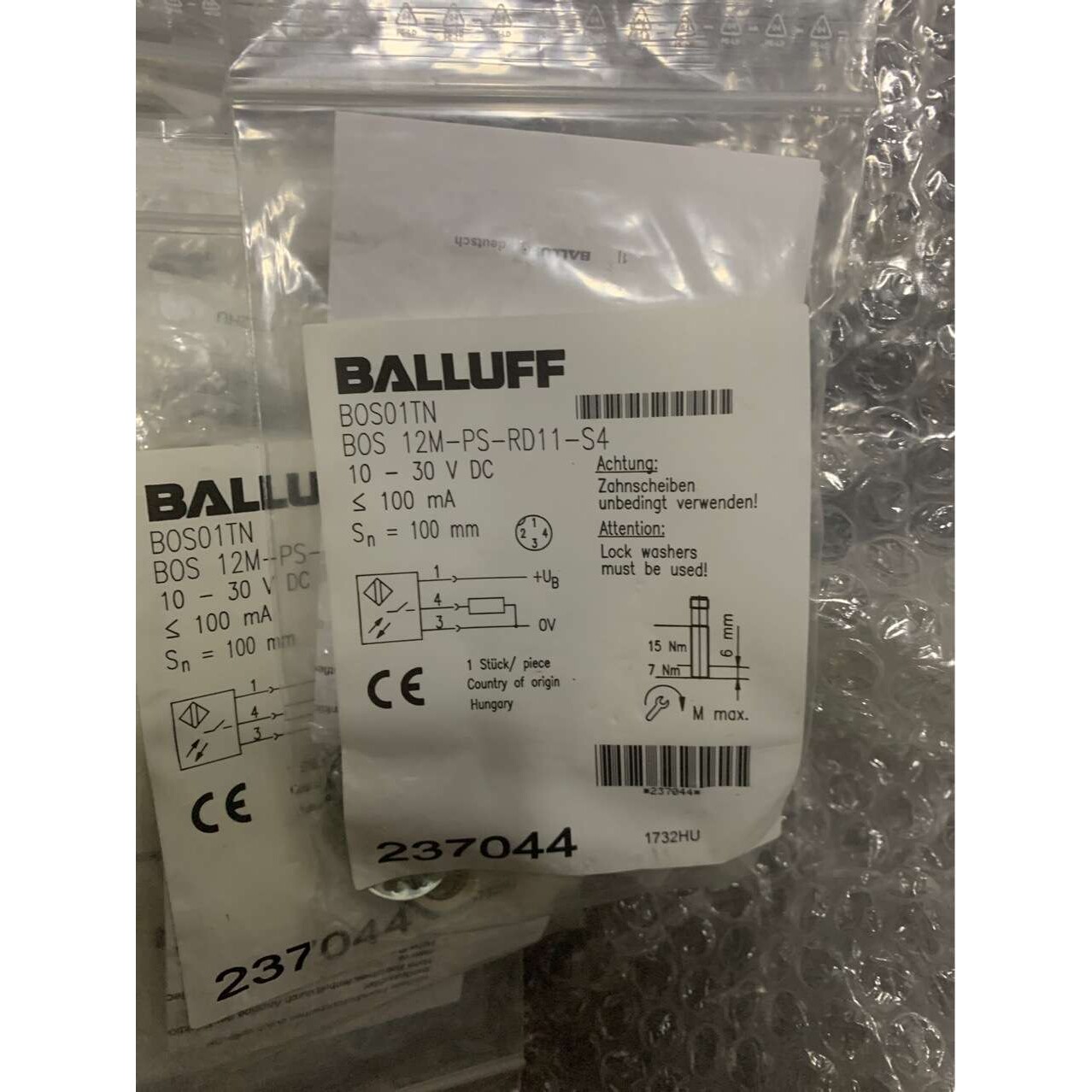 巴鲁夫/BALLUFF 光电开关 BOS01TN BOS 12M-PS-RD11-S4