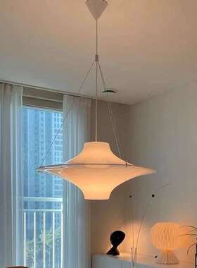 法式奶油风中古北欧白色亚克力lokki海鸥吊灯 卧室餐厅飞碟盘吊灯