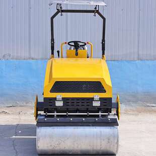 广东深圳2吨震动力压路机 小型柴油双辊轮双钢沥青压路机