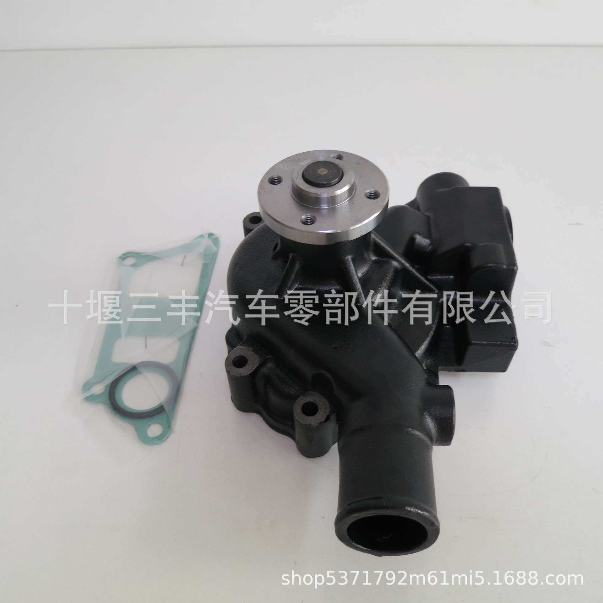 工程机械零部件柴油挖机B3.3发动机配件4B3.3水泵3800883