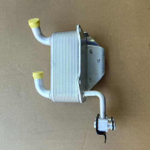 JB3G-7A095-BA适用福特RANGER 油冷器 机油散热器AB39-7A095-BB