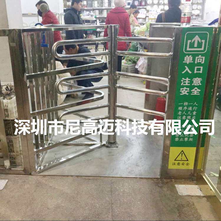 厂家供应不锈钢半高单项转动门公交汽车出站口手动三杆单向梳状门