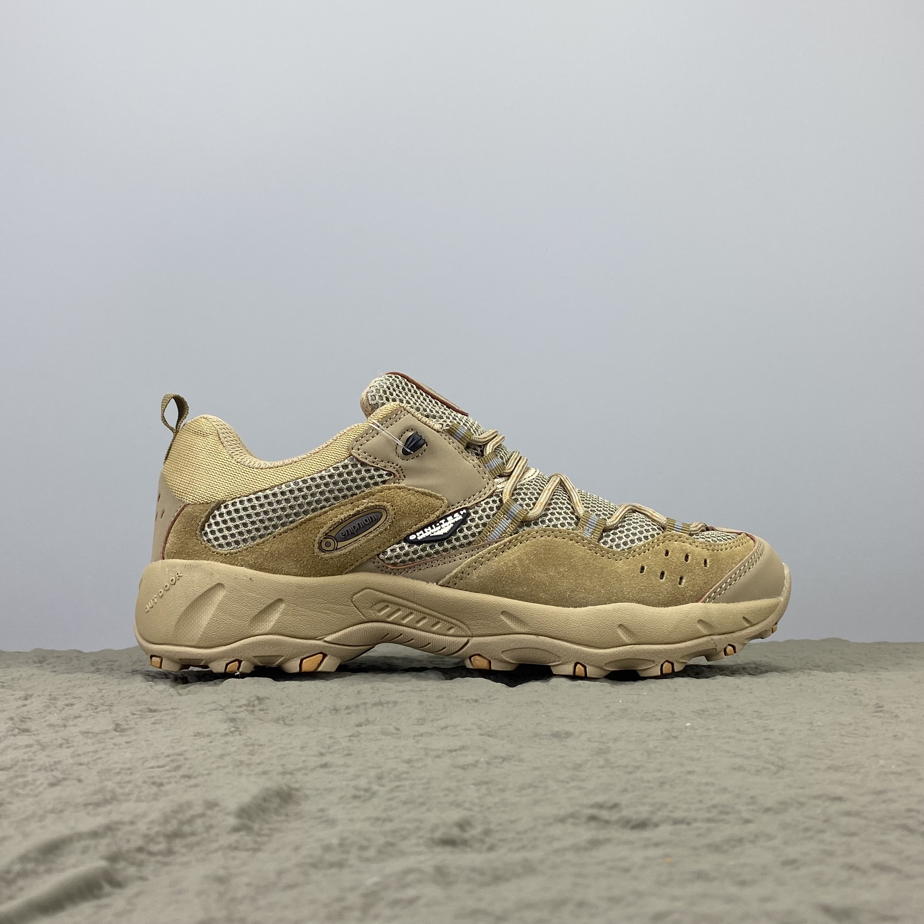 登山鞋男 外贸出口专业户外越野跑鞋防滑透气露营鞋潮百搭旅游鞋