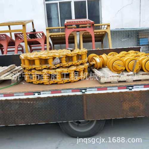 零售推土机SD13  SD16 SD22 SD32推土机链条 履带板 护轨器