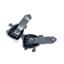 用于揽胜极光的发动机安装原始设备制造商LR143677 LR140688