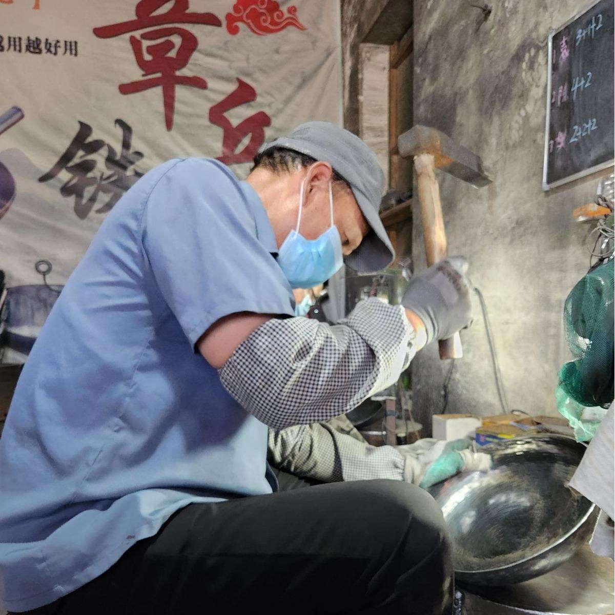 爆款正宗 章丘铁锅古法八万锤黑锅老式铁锅横纹炒锅 章丘手工铁锅