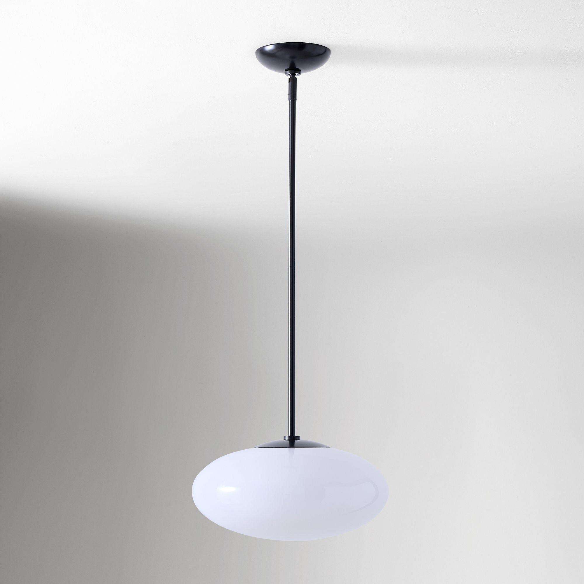 丹麦Model2025餐厅吊灯设计师北欧卧室蛋白石灯简约装饰圆桌灯