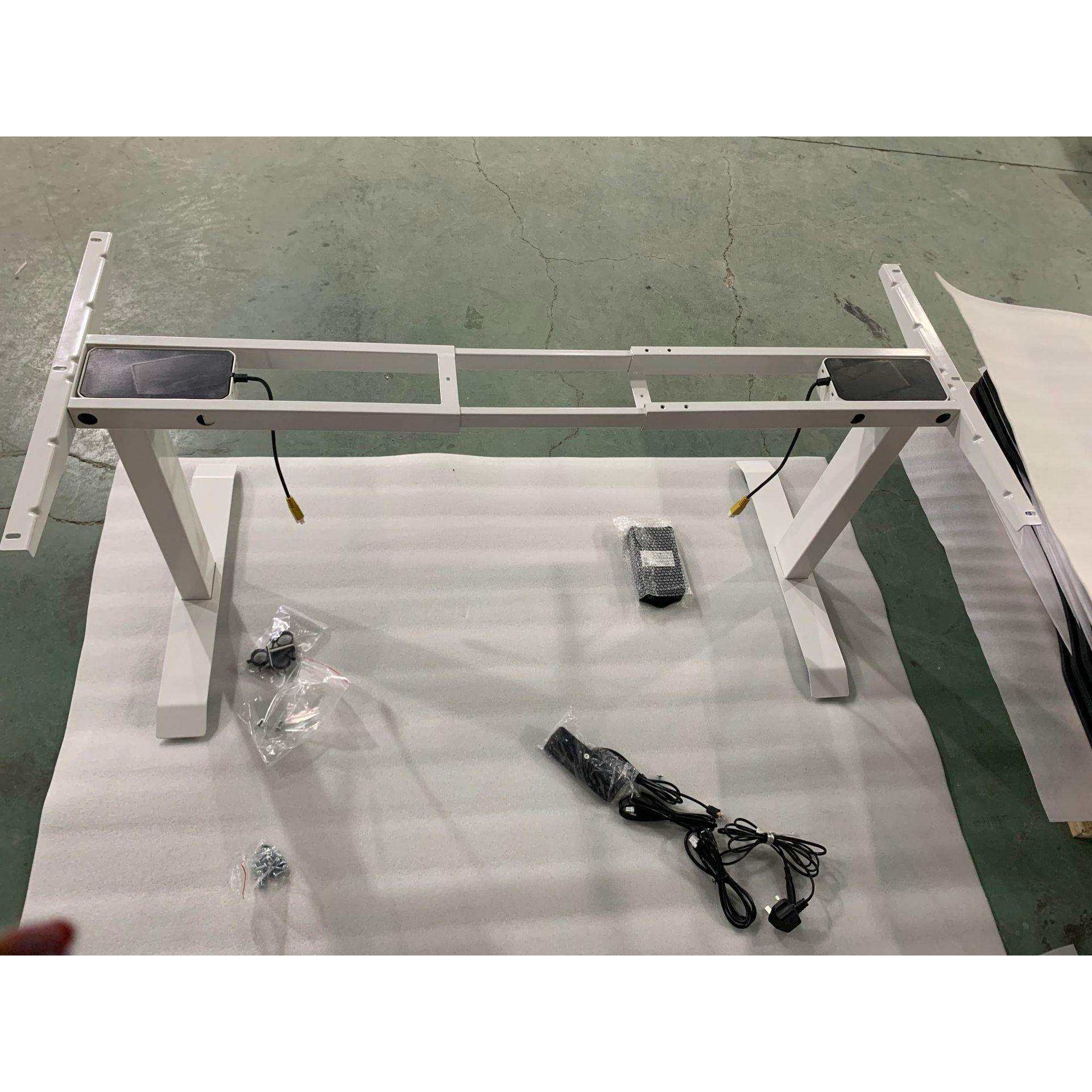 常州直销自由调节高度坐站用矩形电脑学习桌电动升降办公书桌