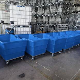 华社布草车塑料新款酒店500L洗涤漂染不锈钢底座异形滚塑件加工