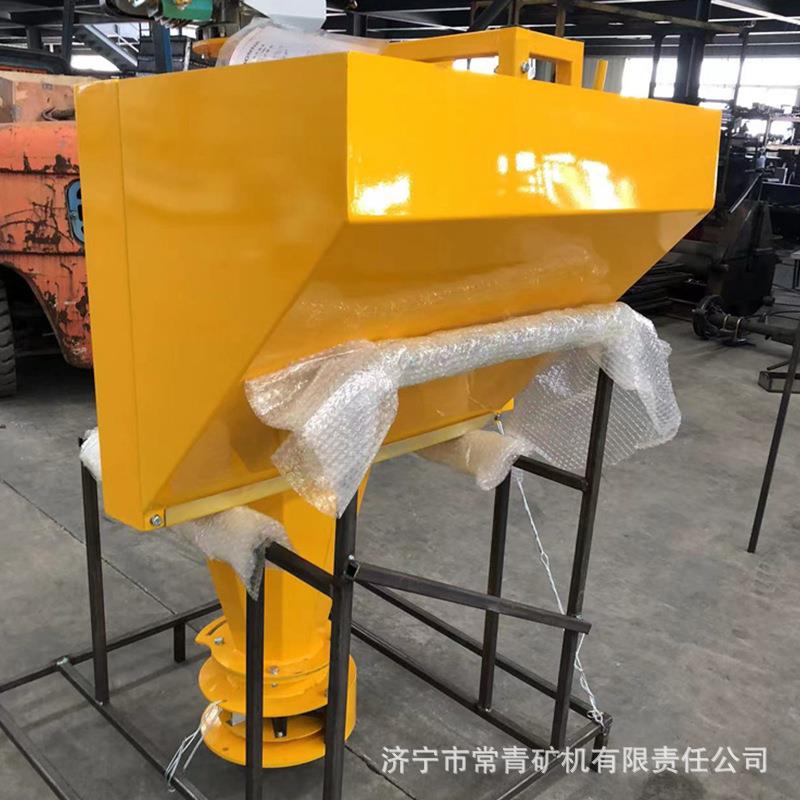 融雪剂撒布机车载后挂式路面撒盐机电动汽油道路洒布除雪融冰设备