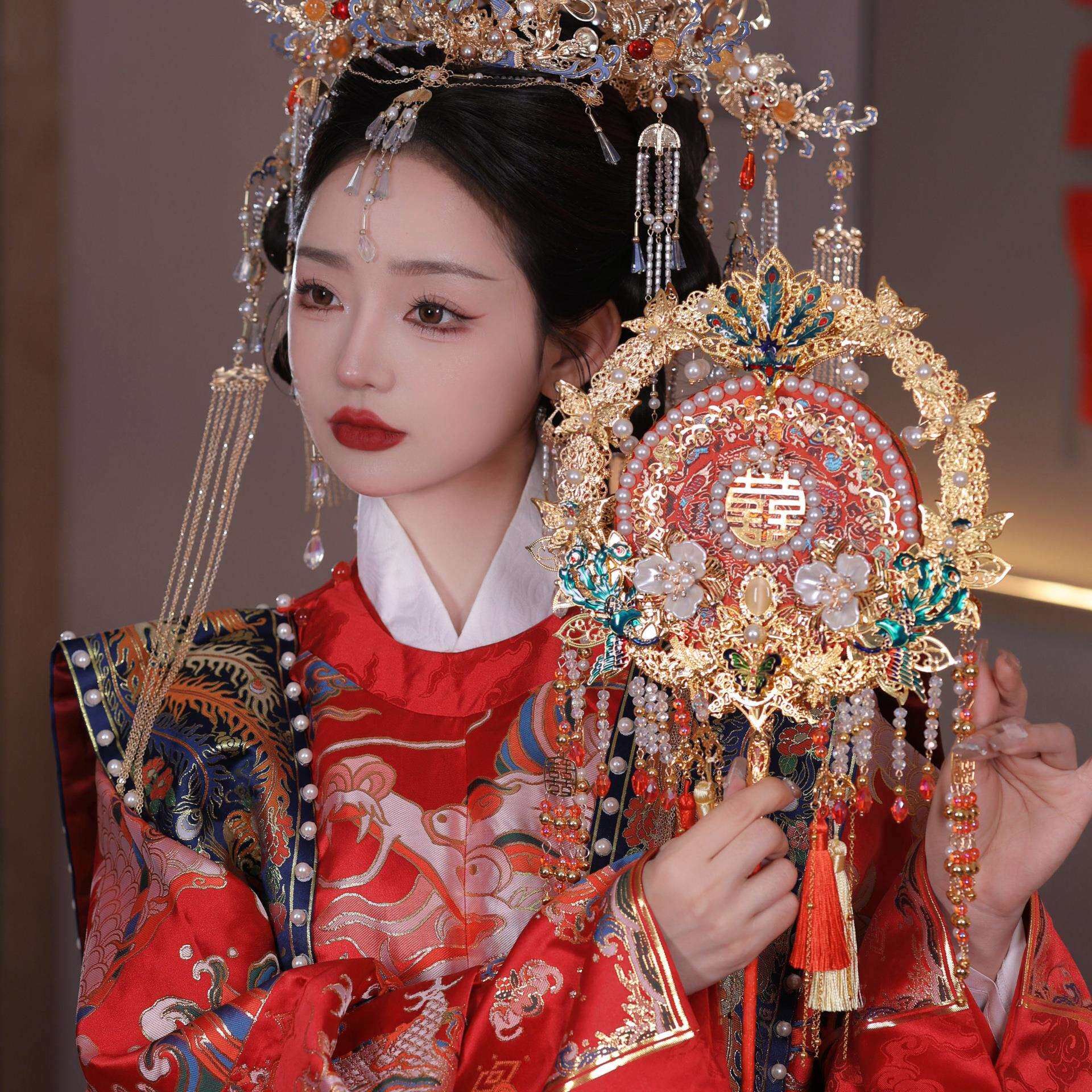 新品双色团扇结婚新娘秀禾服手工婚扇中式喜扇成品团扇9269