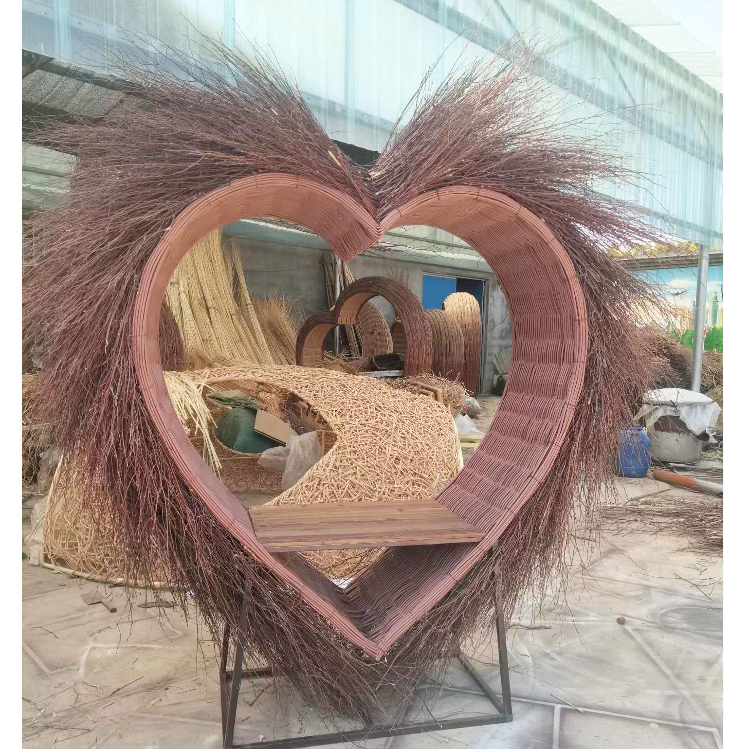 鸟巢藤编座椅景区网红打卡秋千躺椅户外景观拍摄道具婚庆摄影装饰