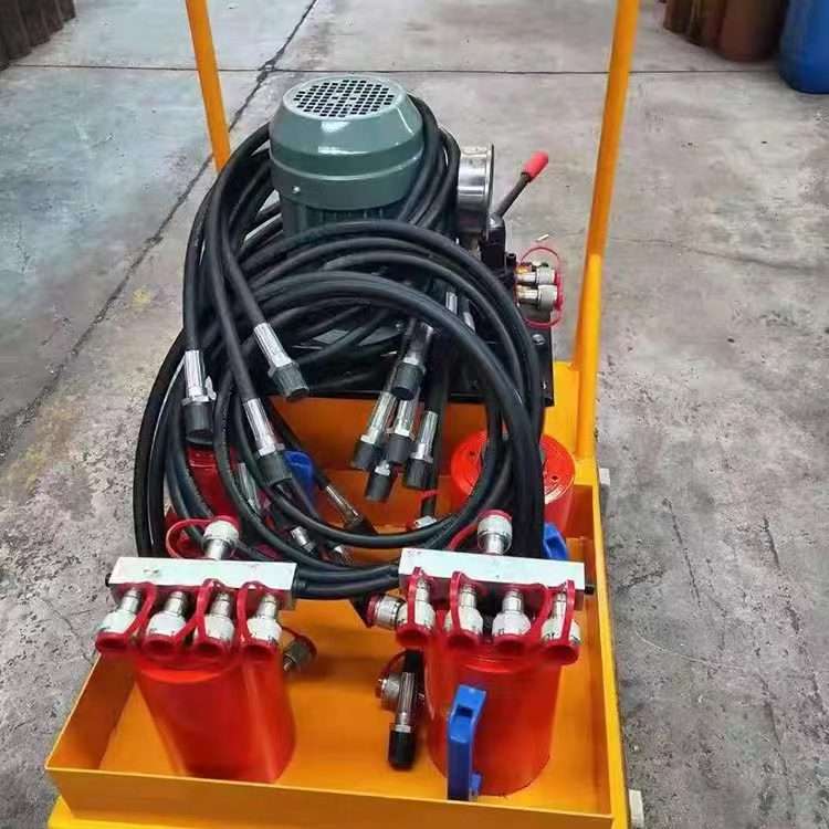 程煤电动板换夹紧器一拖四 板式换热器清理工具 液压加紧器