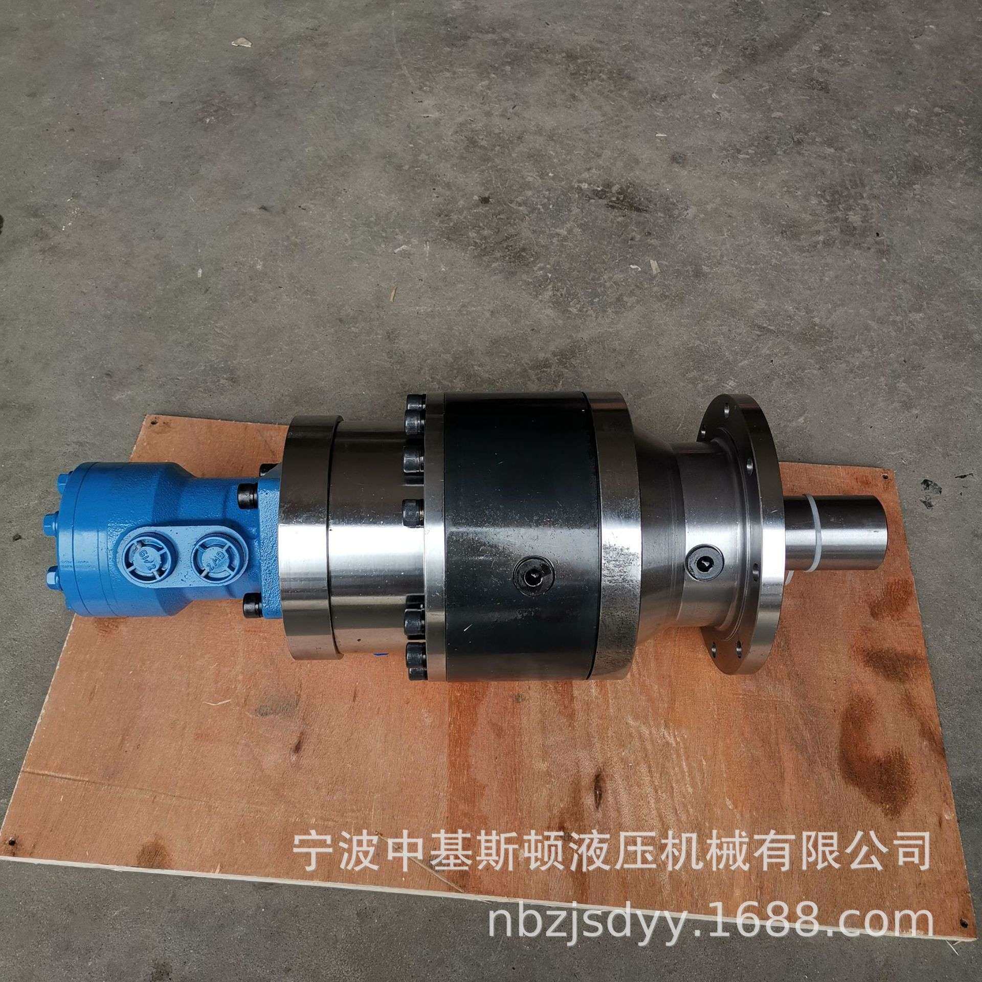 螺旋钻机钻坑动力头液压马达回转减速机JNG3-1450B