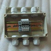 电源方出导轨式 接线1.5 接线端子接盒端子盒进端子排盒三4位三平