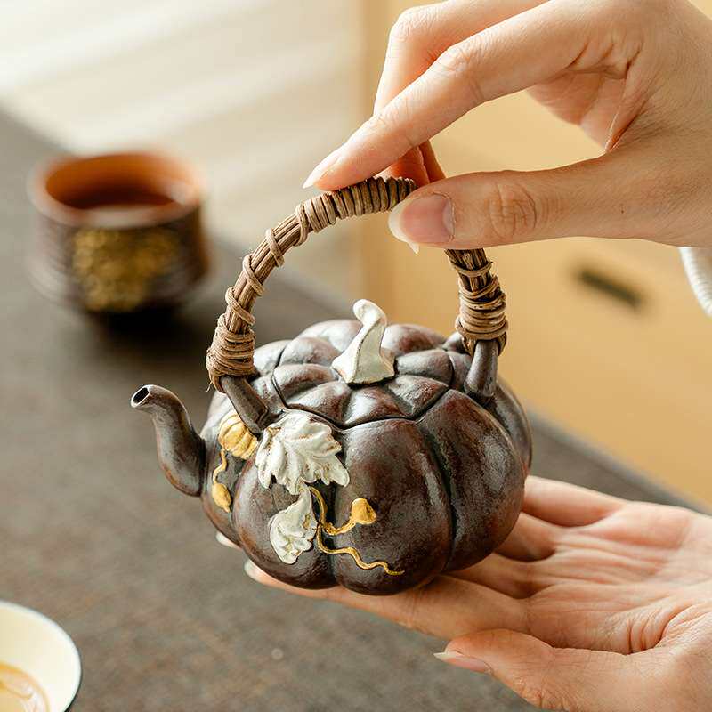 昌朴居老岩泥铁锈红赤金南瓜提梁壶仿古茶壶陶瓷复古泡茶器家用壶