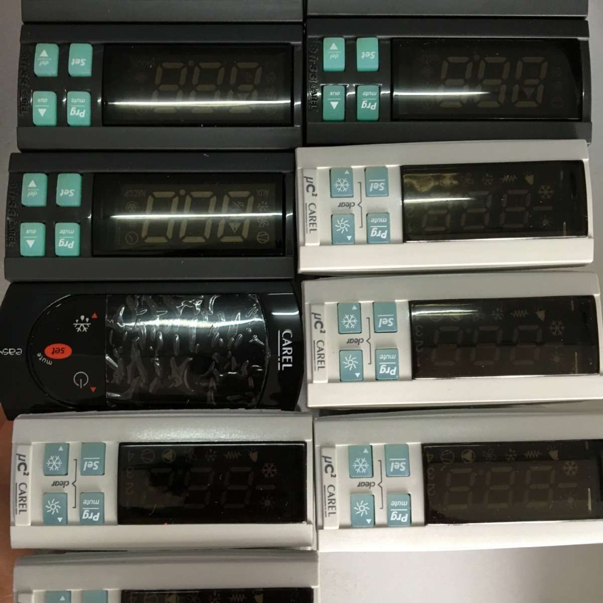 卡乐CAREL控制器 温控器 温控仪P+D000NH1DEF0 IR33V7LR20 热卖