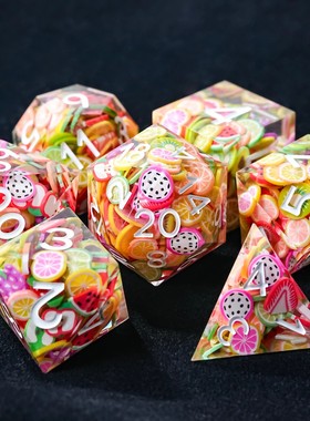 新款水果树脂尖角骰子跑团COC克鲁苏dnd7粒D20多面地下城桌游色子