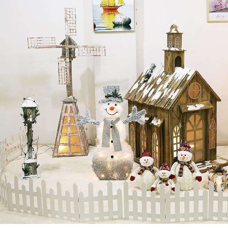 原木木质大型圣诞发光雪房子木屋雪屋圣诞节装饰氛围布置用品