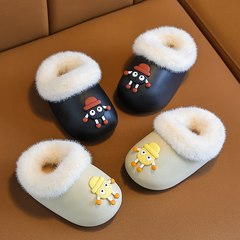 秋冬季外穿儿童棉拖鞋卡通煤球女孩男童室内居家保暖包跟棉鞋防水