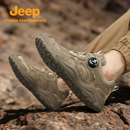 Jeep秋冬旋钮扣防滑工装经典男鞋