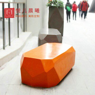 玻璃钢钻石菱形凳子公园景区宝石造型座椅写字楼大厅公共休闲椅