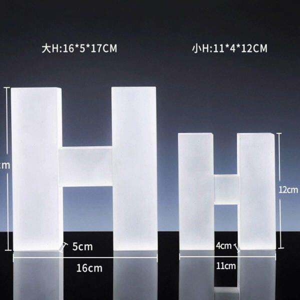 现代北欧字母书档书立摆件软装样板间售楼部客厅书房书架夹书饰品