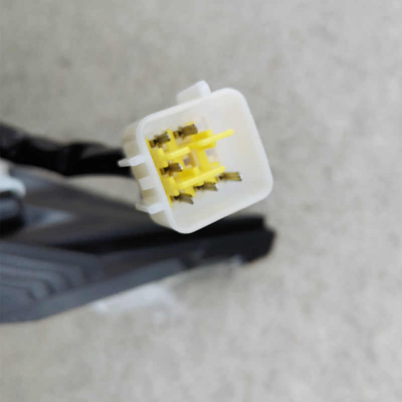 御捷祥和A26g0电动轿车前大灯御捷乐唯V2远近光前照灯总成前组合