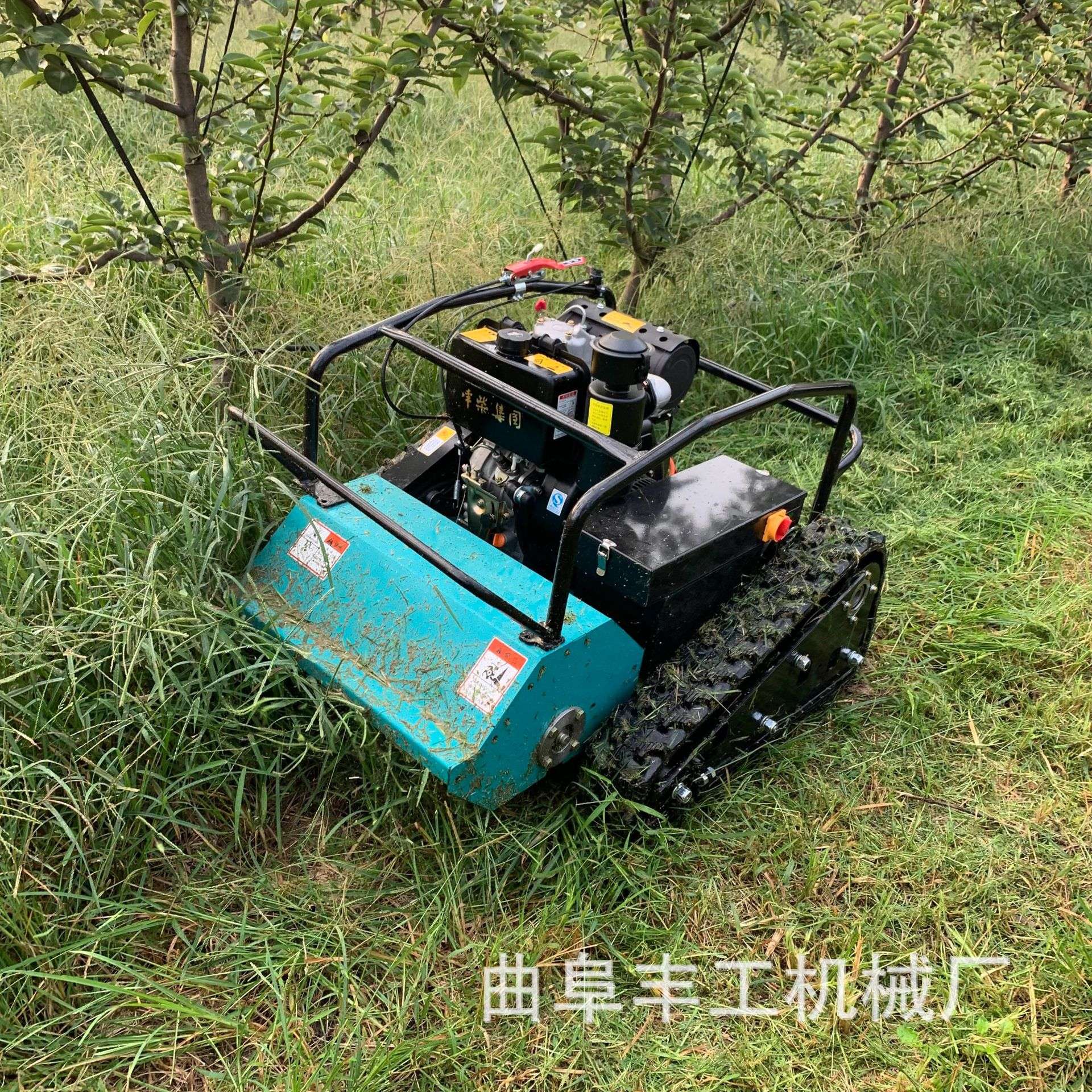 源头厂家要看哪个柴油动力碎草机割草机河提坡道开荒果园打草机