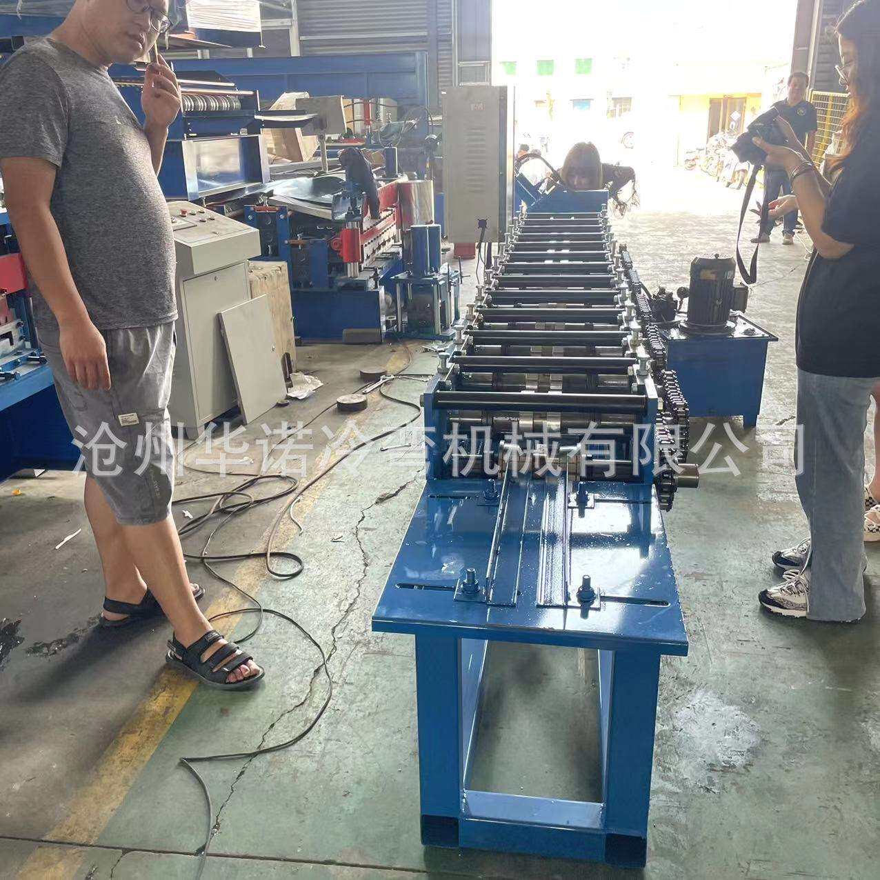 角柱U型槽两用冷弯成型设备压瓦机厂家供应全自动u型槽冷弯成型机