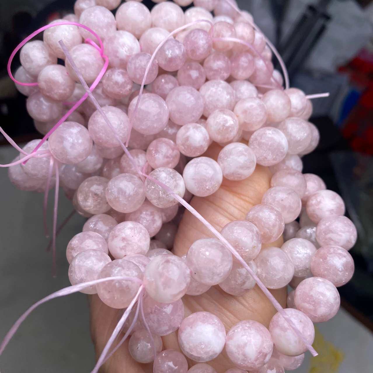 天然水晶粉祖母晶 工厂  粉锂云母